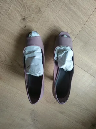 Zapatos tacón Zara morados talla 39