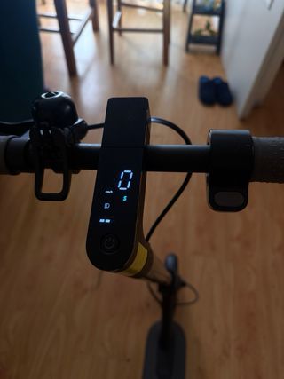 Patinete Eléctrico Xiaomi + Casco