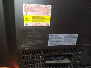 Televisor LG 32LG3000 (2008)
