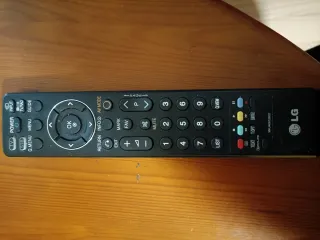 Televisor LG 32LG3000 (2008)