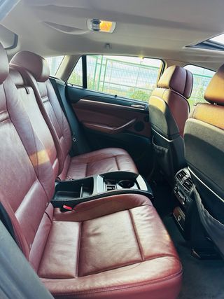 Bmw x6 xdrive35i 306cv.