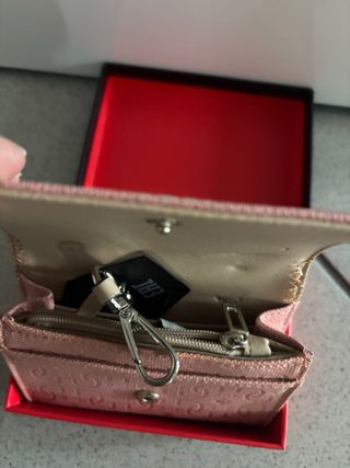Portafoglio Guess Rosa