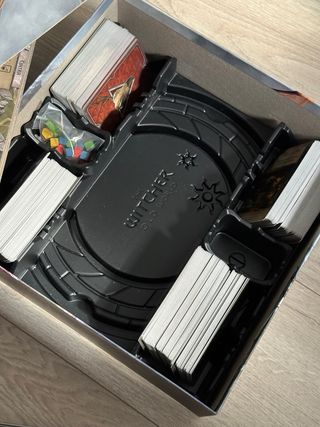 The Witcher El Viejo Mundo Juego de Mesa