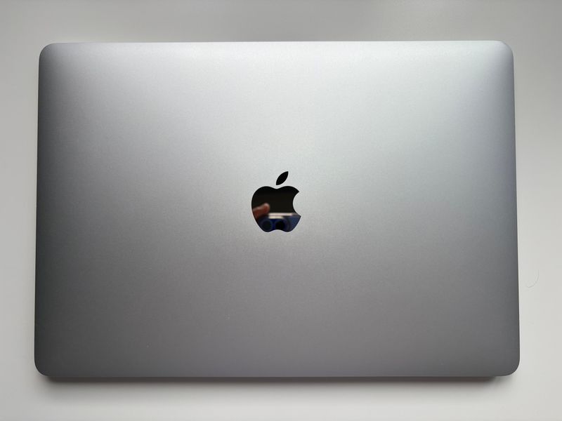 MacBook Air 2019 16GB 128GB Gris Espacial afbeelding 3
