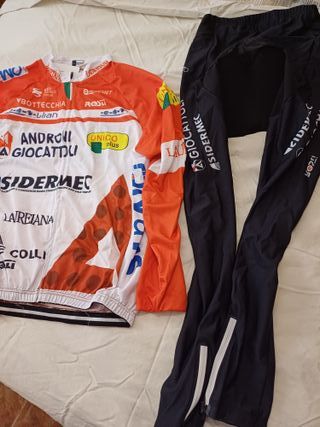 Maillot y Culotte Largo Ciclismo