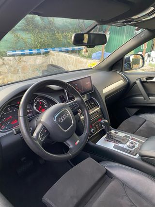 Audi Q7 2010