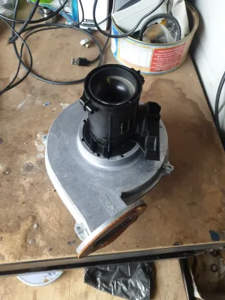 Ventilador Caldera Ariston Cares