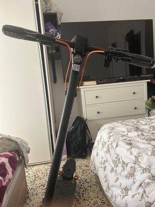 Patinete eléctrico casi nuevo