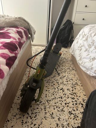 Patinete eléctrico casi nuevo