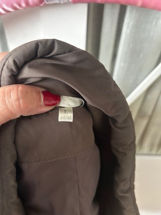 Chaleco acolchado marrón