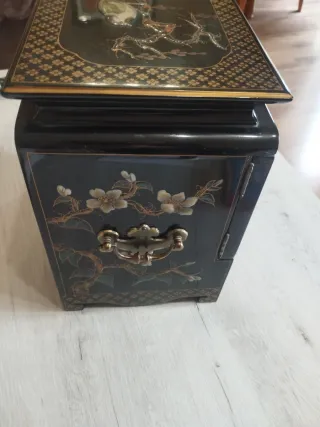 Joyero Oriental Negro y Dorado