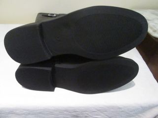 BOTAS ALTAS DE COLOR NEGRO NUMERO 37 MARCA TEX