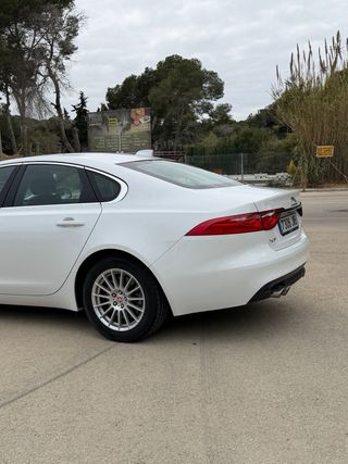 Jaguar XF 2017