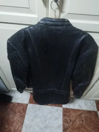 Chaqueta de piel Levior Negra Moto
