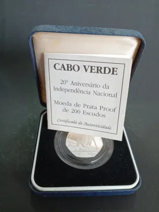 Cabo Verde 200 Escudos Plata Proof 1975-1995
