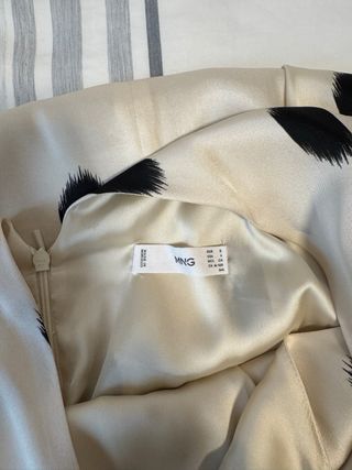 Vestido lunares blanco y negro