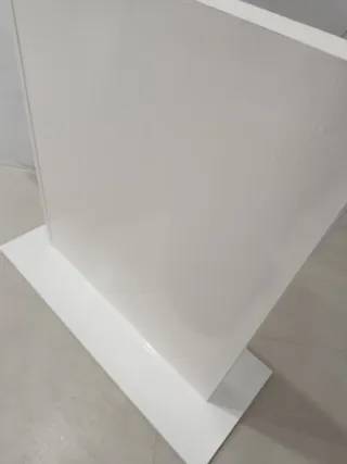 SOPORTE PARA MESA BLANCO