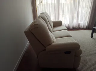 Sofá 3 plazas muy cómodo