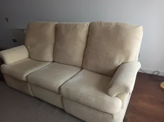Sofá 3 plazas muy cómodo