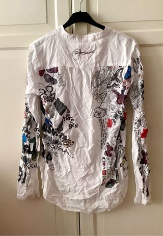 REGALO camicetta Desigual tg. S farfalle scritte S