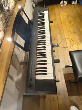 Yamaha Piaggero NP-31 Teclado Eléctrico