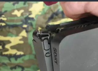 PS4 (PlayStation 4) Nera