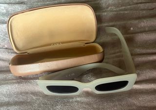 Gafas de sol Zara blanco roto