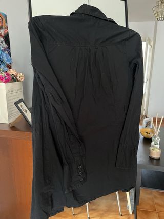 Camisa negra manga larga