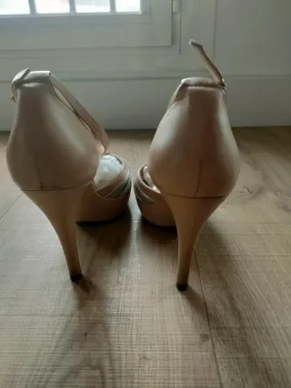 Sandalias Unisa Piel Tacon 10cm Talla 40