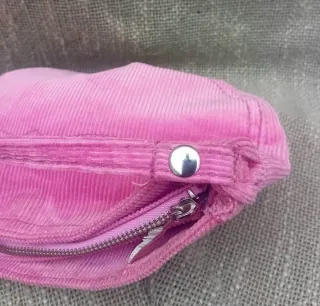Bolso de hombro rosa