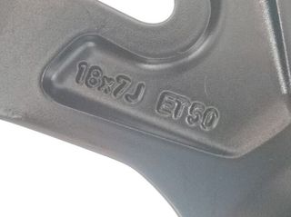 Llanta toyota 2379791 42611f4040 c-hr hybrid