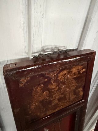 Pareja de paneles tallados