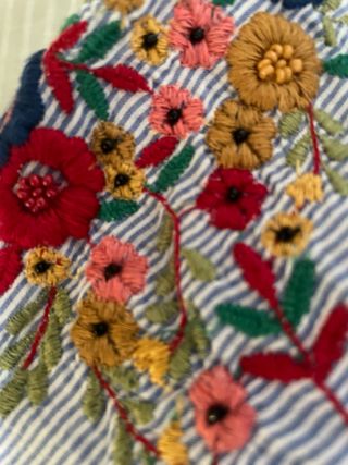 Blusa Zara bordada flores azul talla XS/S