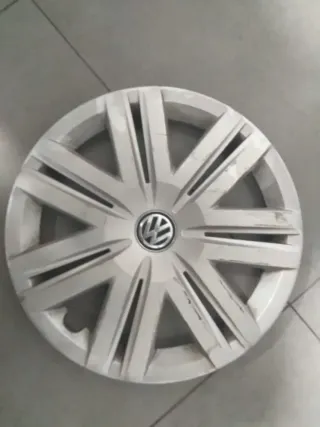 1 Tapacubo Volkswagen Polo R14