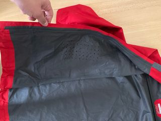 Chaqueta Impermeable Marmot Roja Talla M