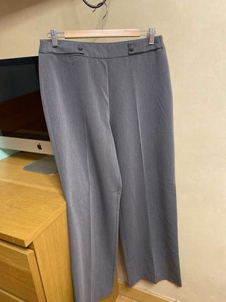 Pantalón ancho gris Tiffosi Talla L pvp 26€