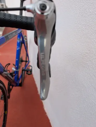 Bicicleta de carretera horquilla carbono