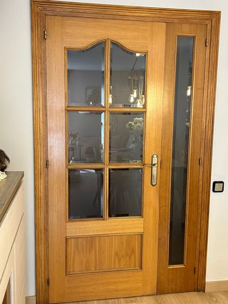 Puertas de madera maciza