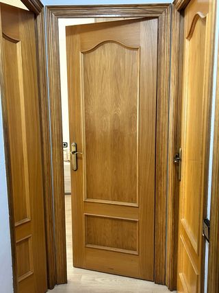 Puertas de madera maciza