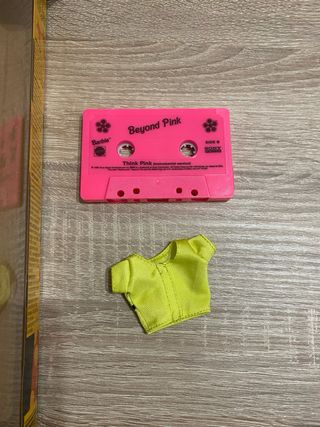 Barbie Christie Beyond Pink 1998