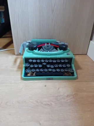 Máquina de escribir Lego