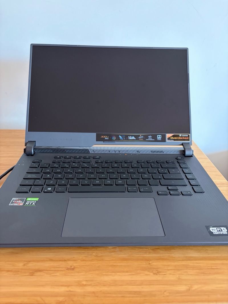PORTÁTIL GAMING ASUS ROG RYZEN 9 40GB RAM 300HZ afbeelding 10