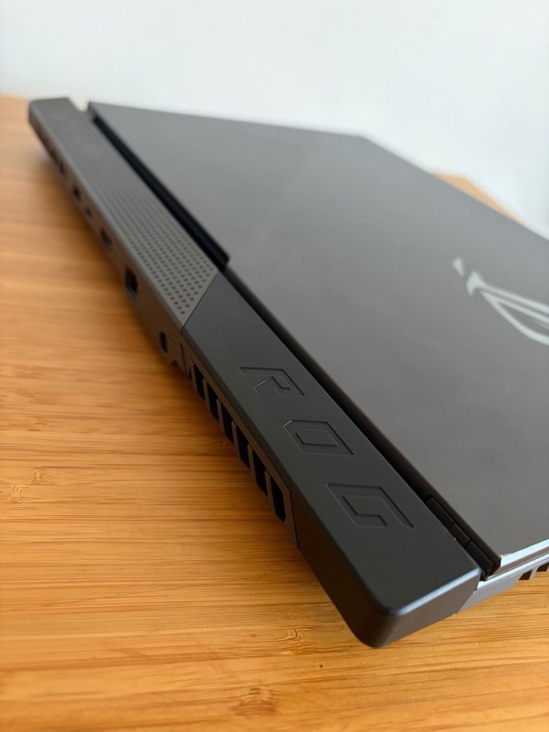 PORTÁTIL GAMING ASUS ROG RYZEN 9 40GB RAM 300HZ afbeelding 2