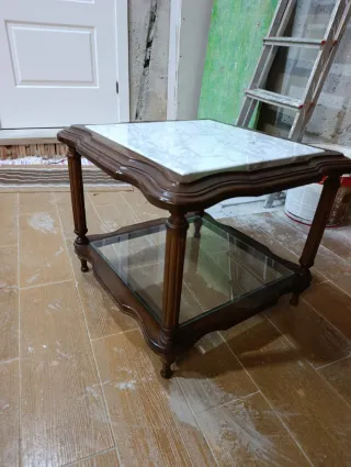Mesa auxiliar madera y mármol