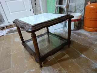 Mesa auxiliar madera y mármol