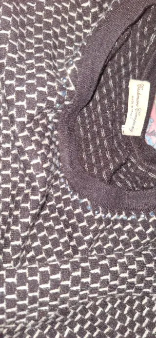 Completo in cashmere marrone e bianco