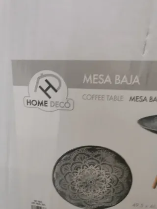 Mesa  auxiliar decorativa