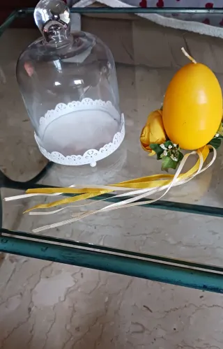 Alzatina porta dolcetti e candela uovo