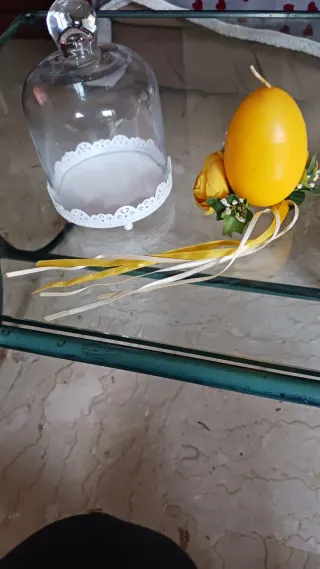 Alzatina porta dolcetti e candela uovo