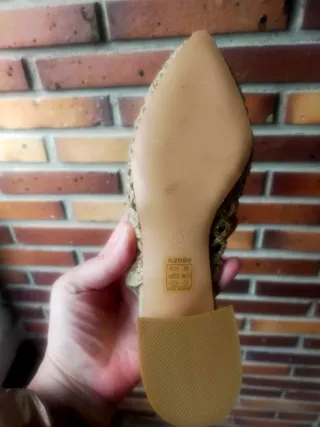 Zapatos  dorados planos